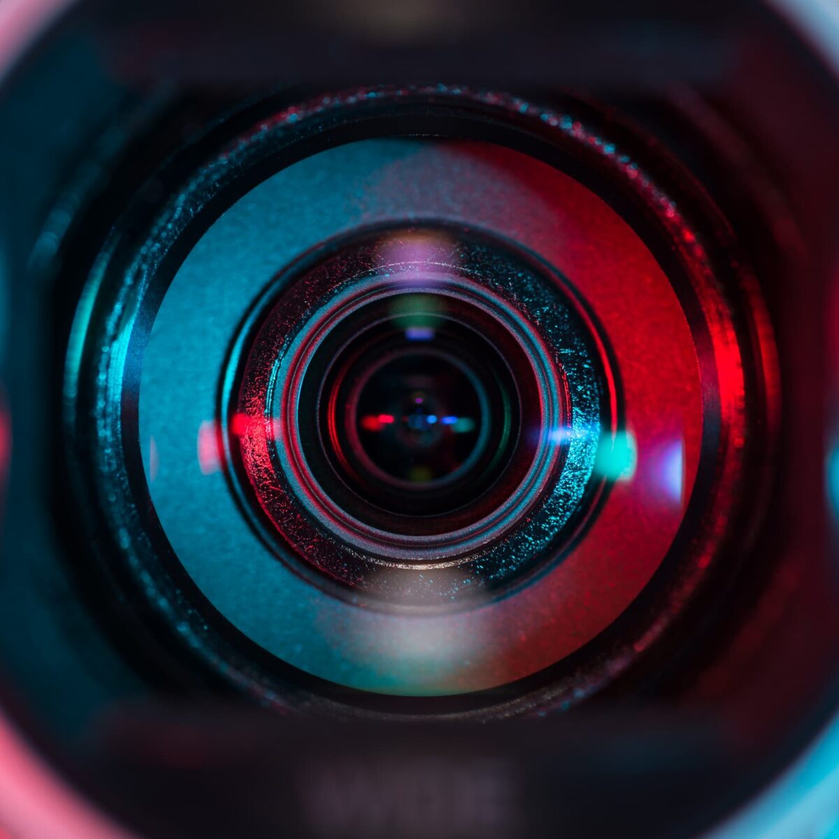 Kamera & 
Überwachungstechnik